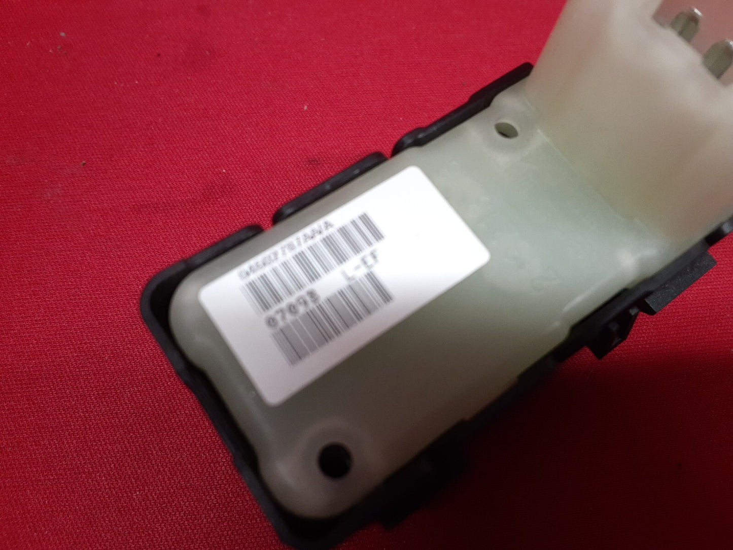 2007 - 2014 Chrysler Dodge Jeep REAR Right / Left Window Switch 1 Gang 4602787AA
