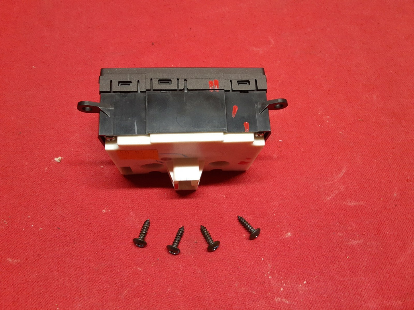 2001 - 2006 Acura MDX Touring A/C Heat Climate Control Defrost Switch & Hardware
