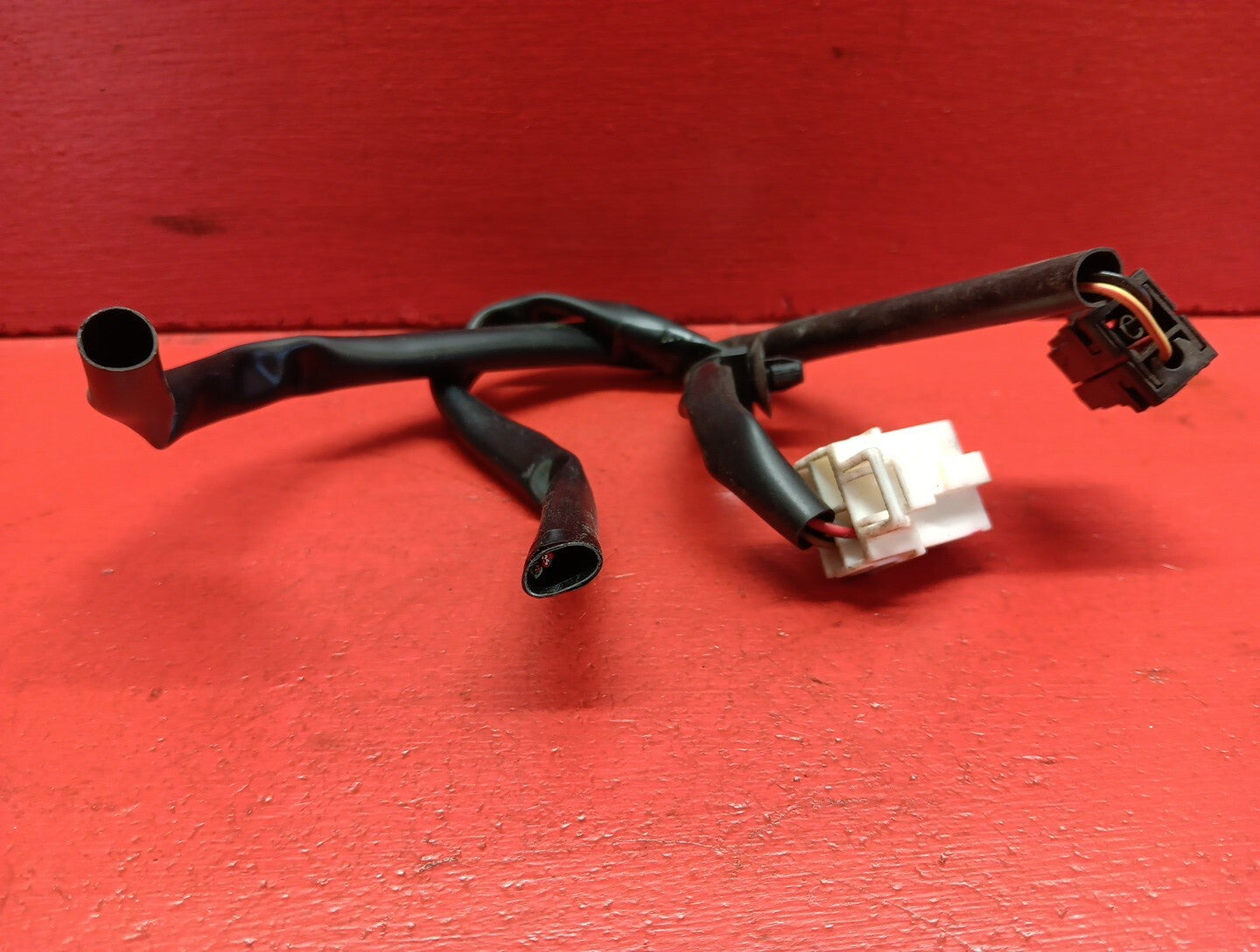 2005 2006 Saab 9-2x Tailgate Hatch Trunk Latch Lock Actuator 32010347 PIGTAILS