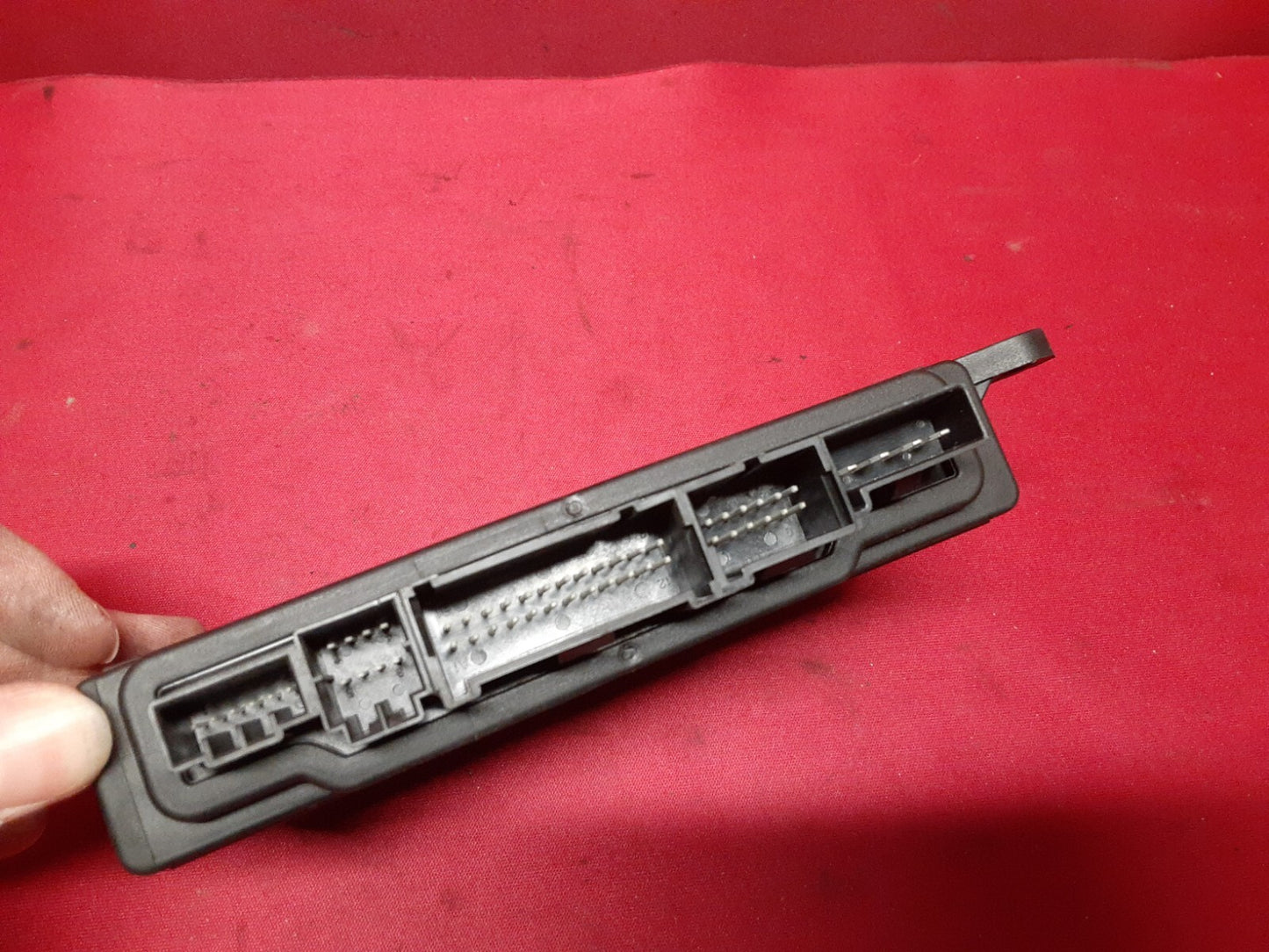2006 2007 Cadillac CTS FRONT Left or Right Door Lock Control Module 15251258