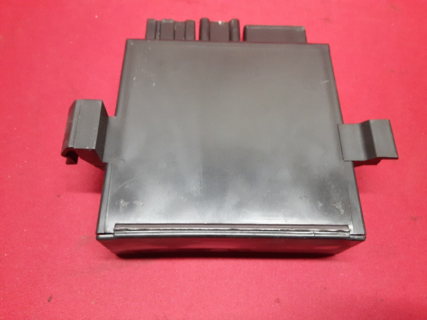 2009 - 2014 Multiple GM Vehicles - Lift Gate Control Module - 25845783