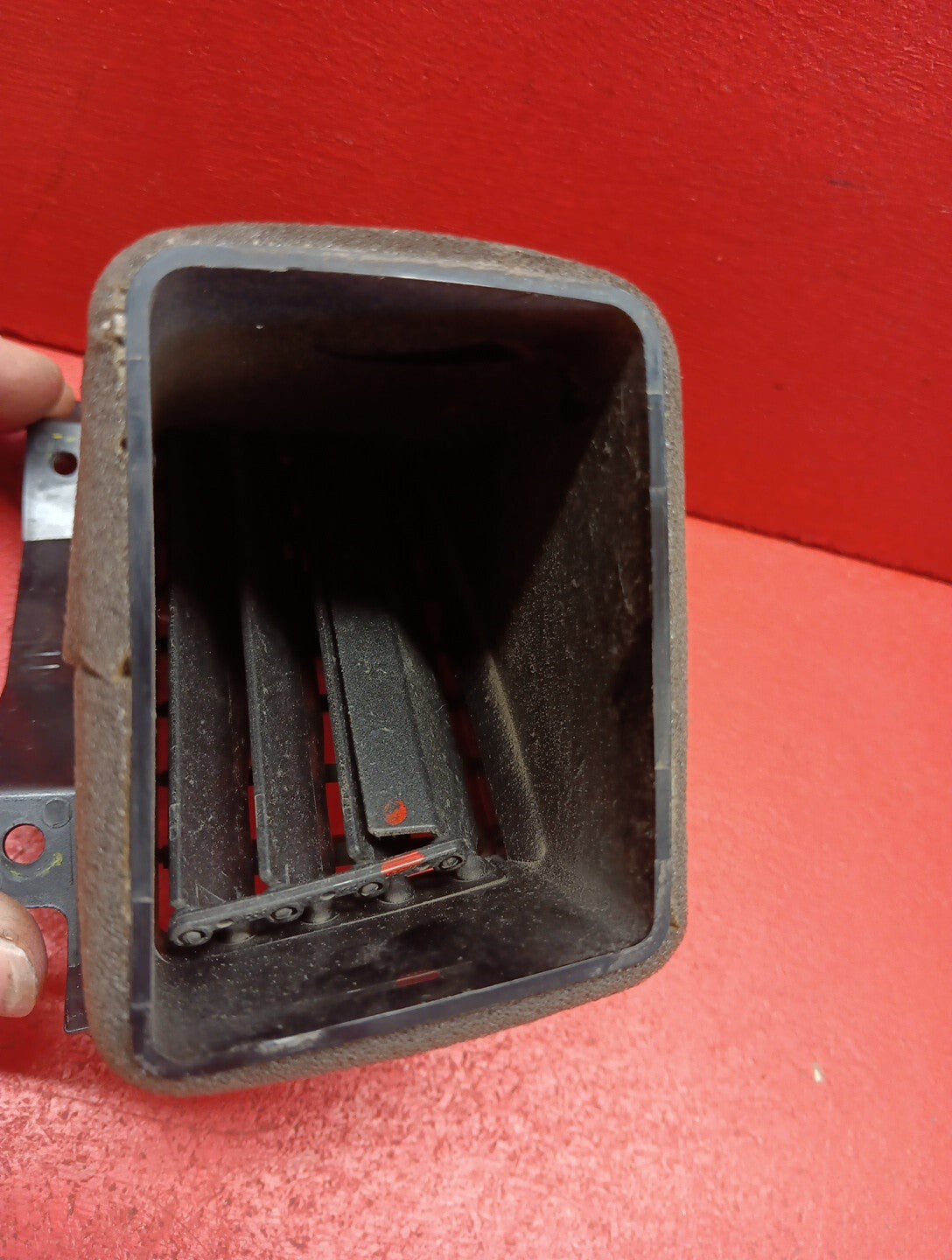 2019 - 2013 Kia Soul CENTER RIGHT Dashboard Duct HVAC Vent 97420-2K000WK