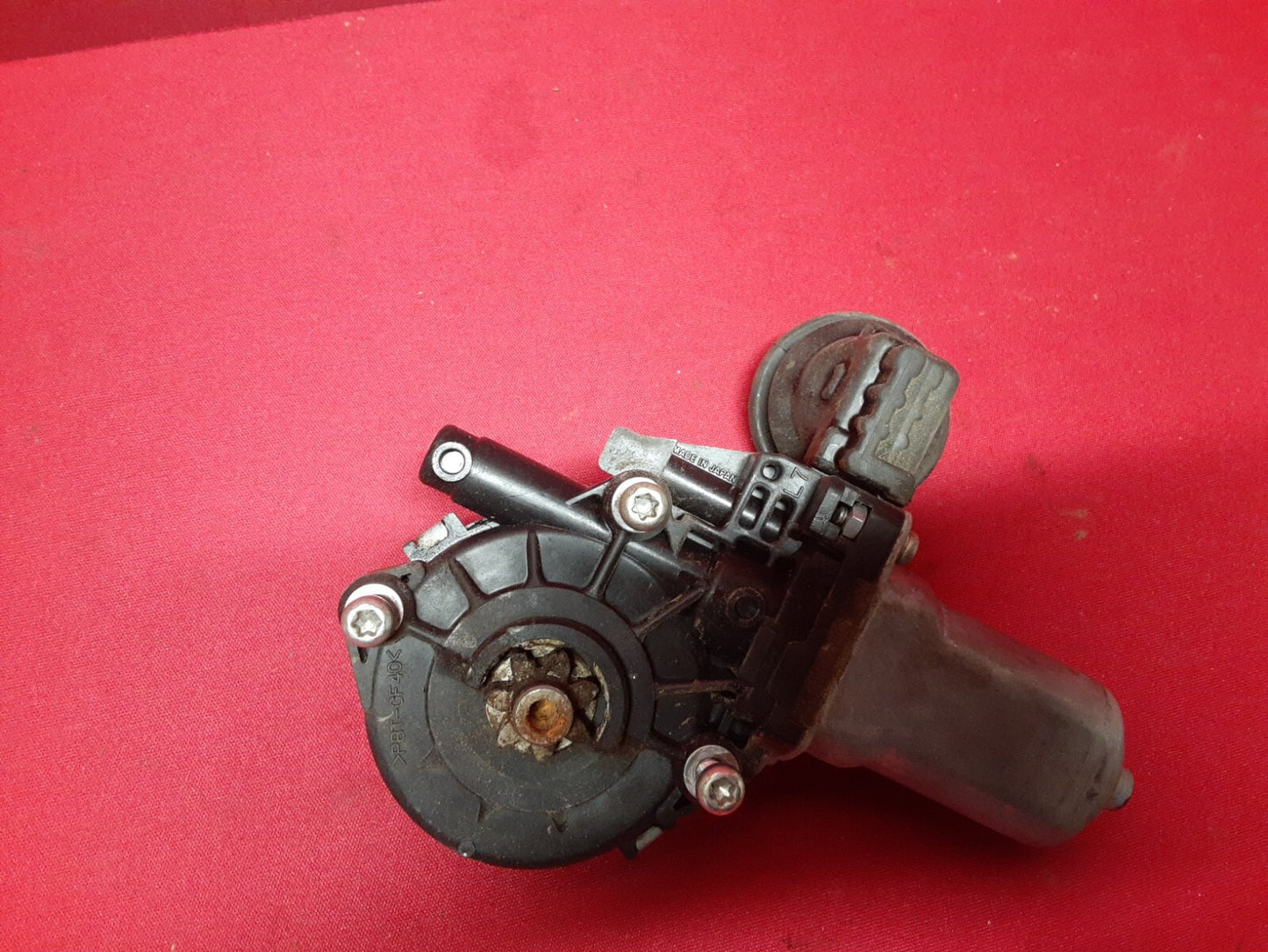 2003 - 2021 Toyota Scion RIGHT REAR Door Window Motor 85720-35140 / 85720-AE010