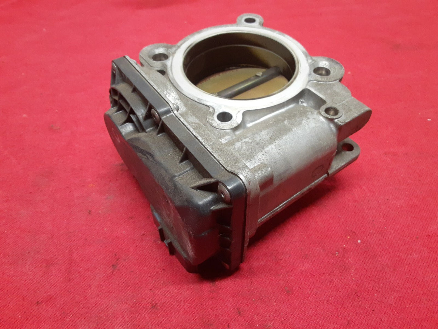 2005 2006 2007 2008 2009 2010 Volvo S40 V50 Throttle Body w/ Actuator 2.4L L5