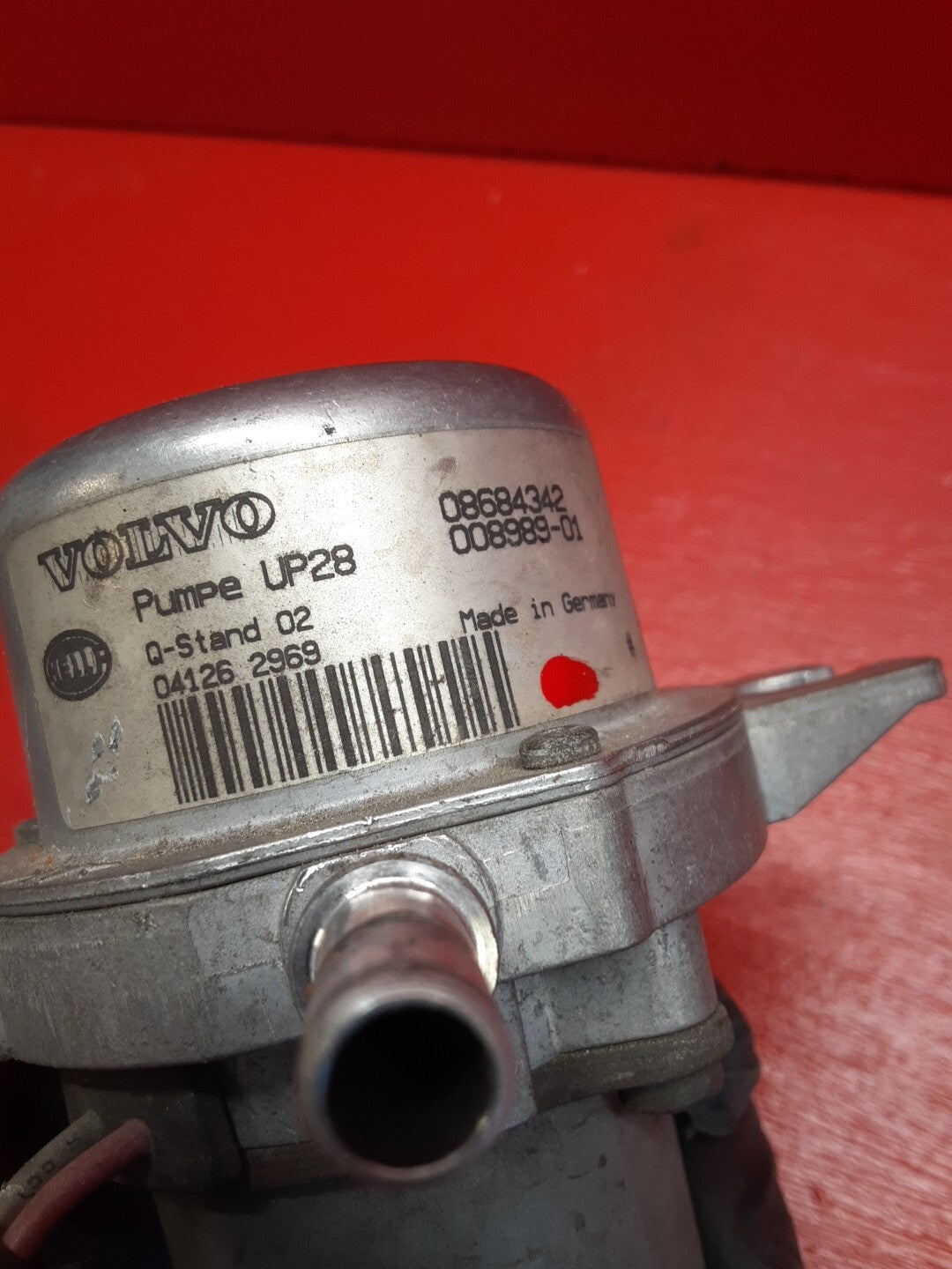 2998-2006 Volvo Brake Servo Vacuum Pump 08684342