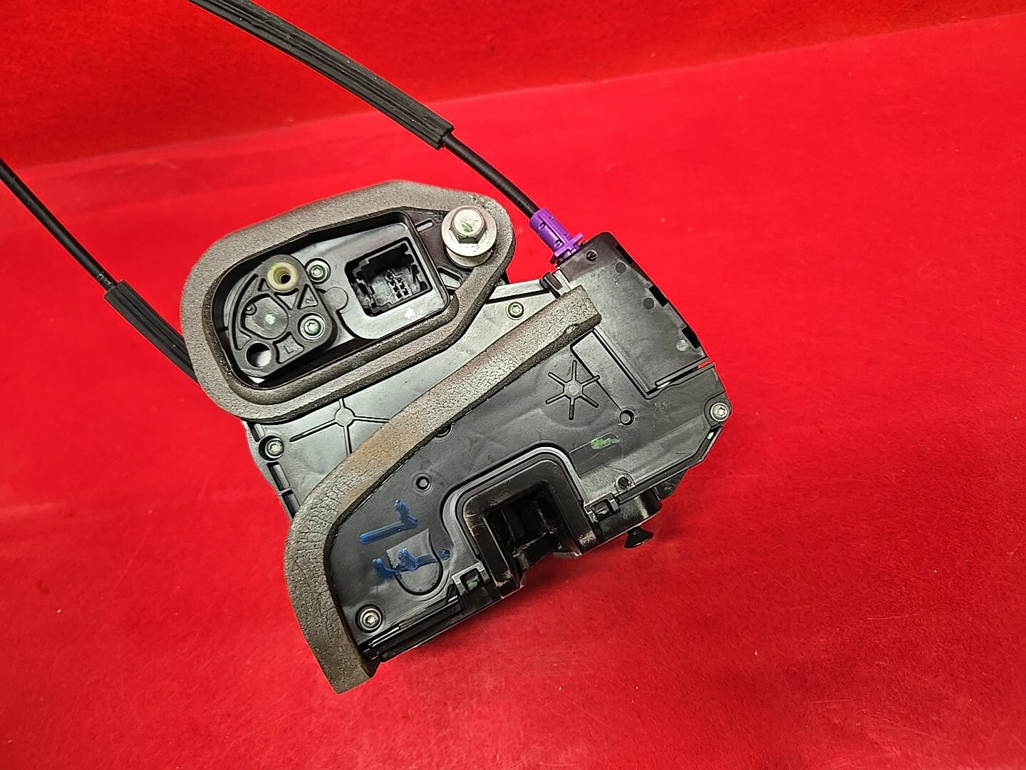 2013 - 2024 GM Buick Chevy GMC Cadillac LEFT DRIVER FRONT Door Latch Actuator
