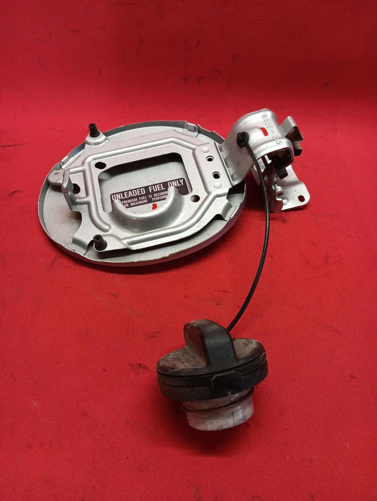 2013 Infinti JX35 Fuel Filler Door W/ Cap OEM Silver