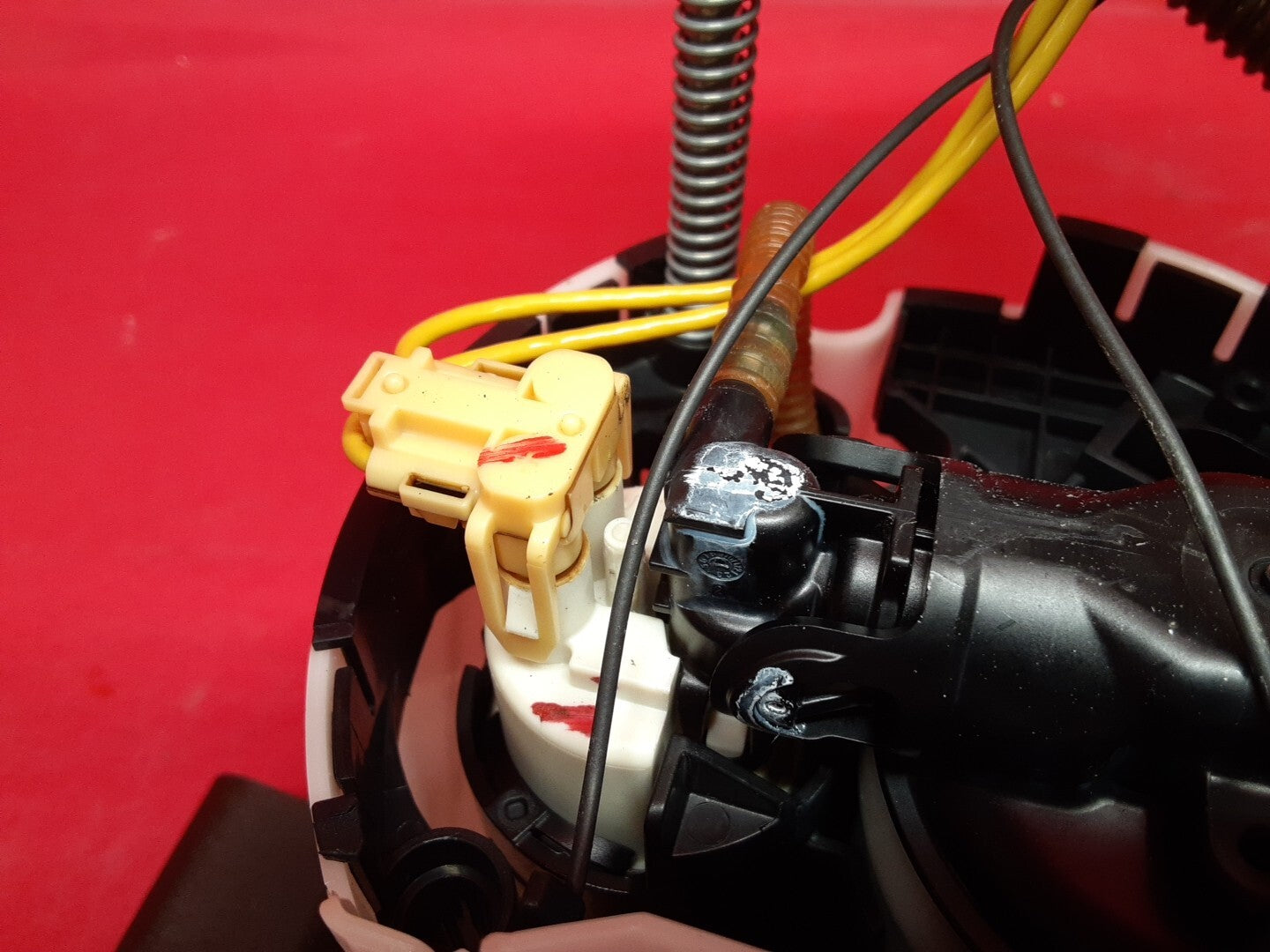 2018 - 2024 Buick / Chevrolet On Tank Fuel Pump Level Sending Unit WITH SENSOR