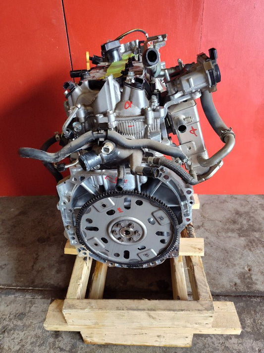 2022-2024 Mitsubishi Outlander 2.5L Engine Assembly FROM 04/02/21 - 26k Miles 8th Digit VIN:8