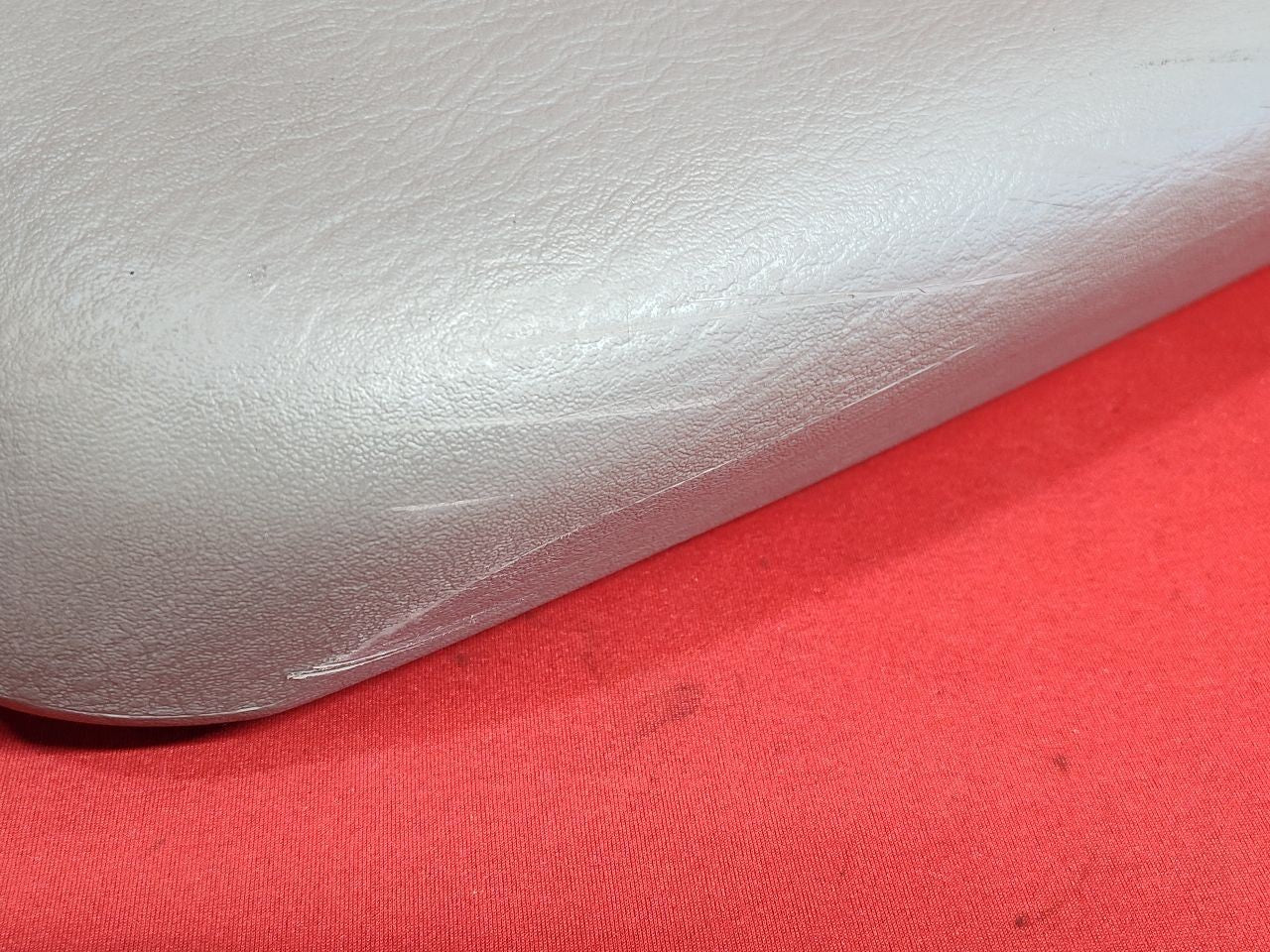 2001-2004 Jeep Grand Cherokee WJ Center Console Arm Rest Lid Beige / Taupe
