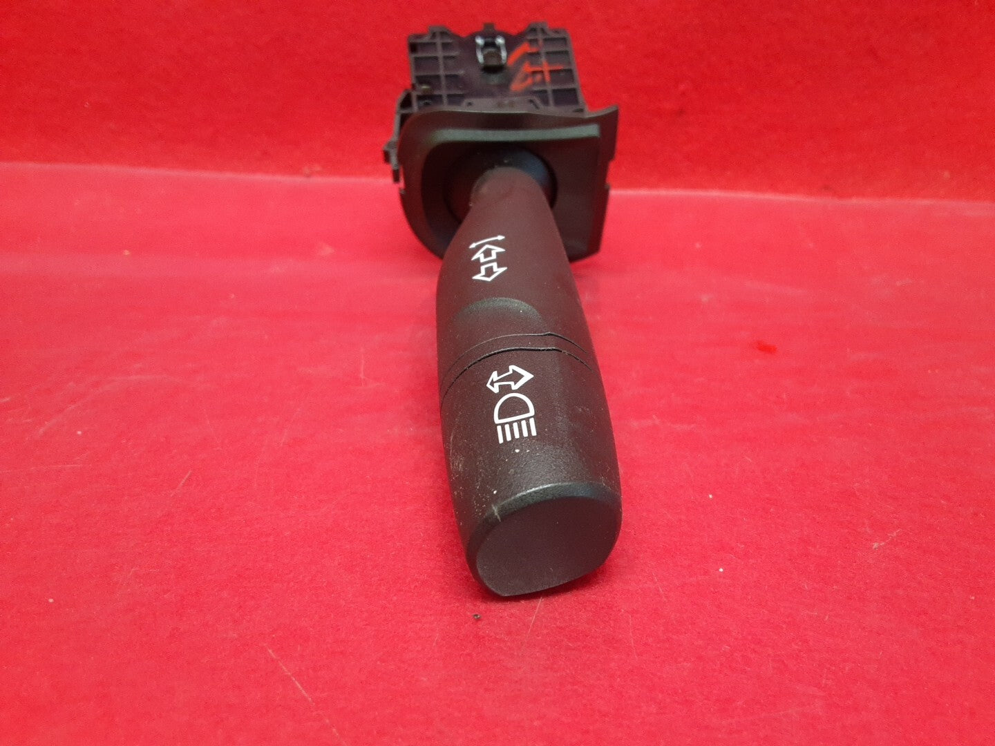 2016 - 2021 Chevrolet Buick Sedan Turn Signal Headlight Stalk Switch 84945500