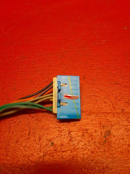 2001 2002 Chevrolet Suburban Fog Light Rear Wiper Switch Pigtail 15735839