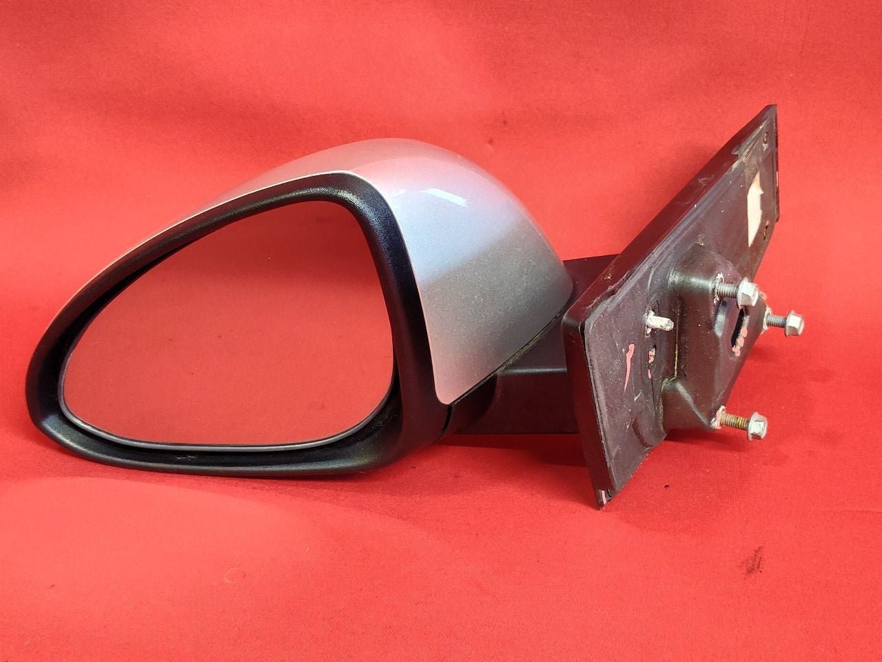 2014-2016 Chevy Spark LEFT DRIVER Door Mirror 636R Switchblade / GAN Silver Ice