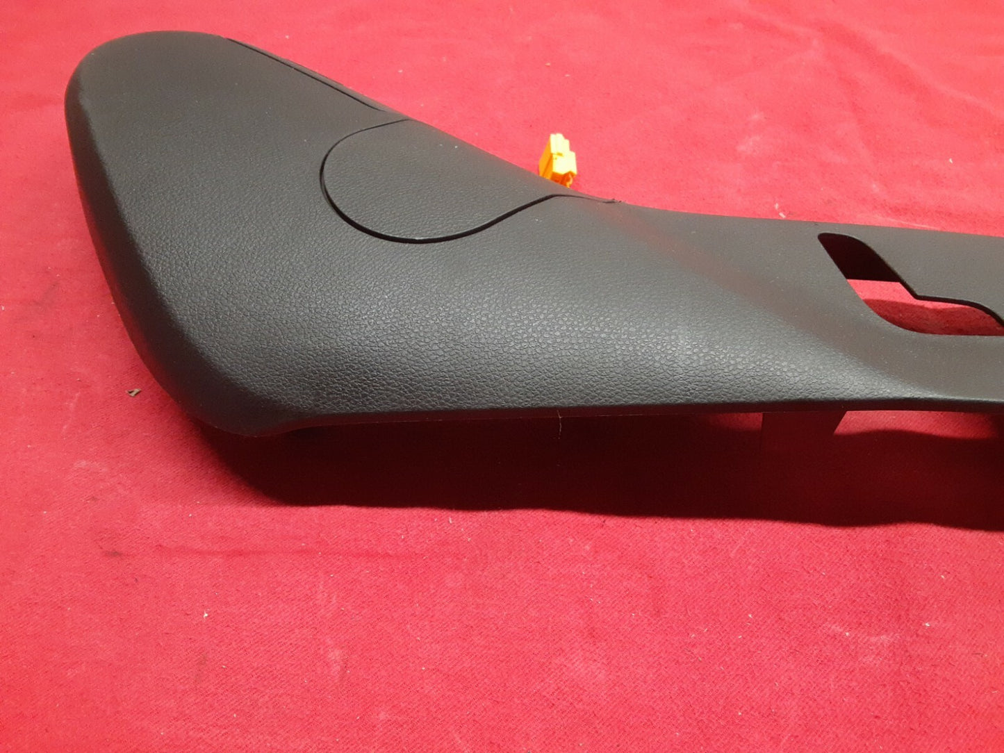 2012 Mercedes C300 C-Class RIGHT PASSENGER Seat Side Cushion Cover Bezel Trim