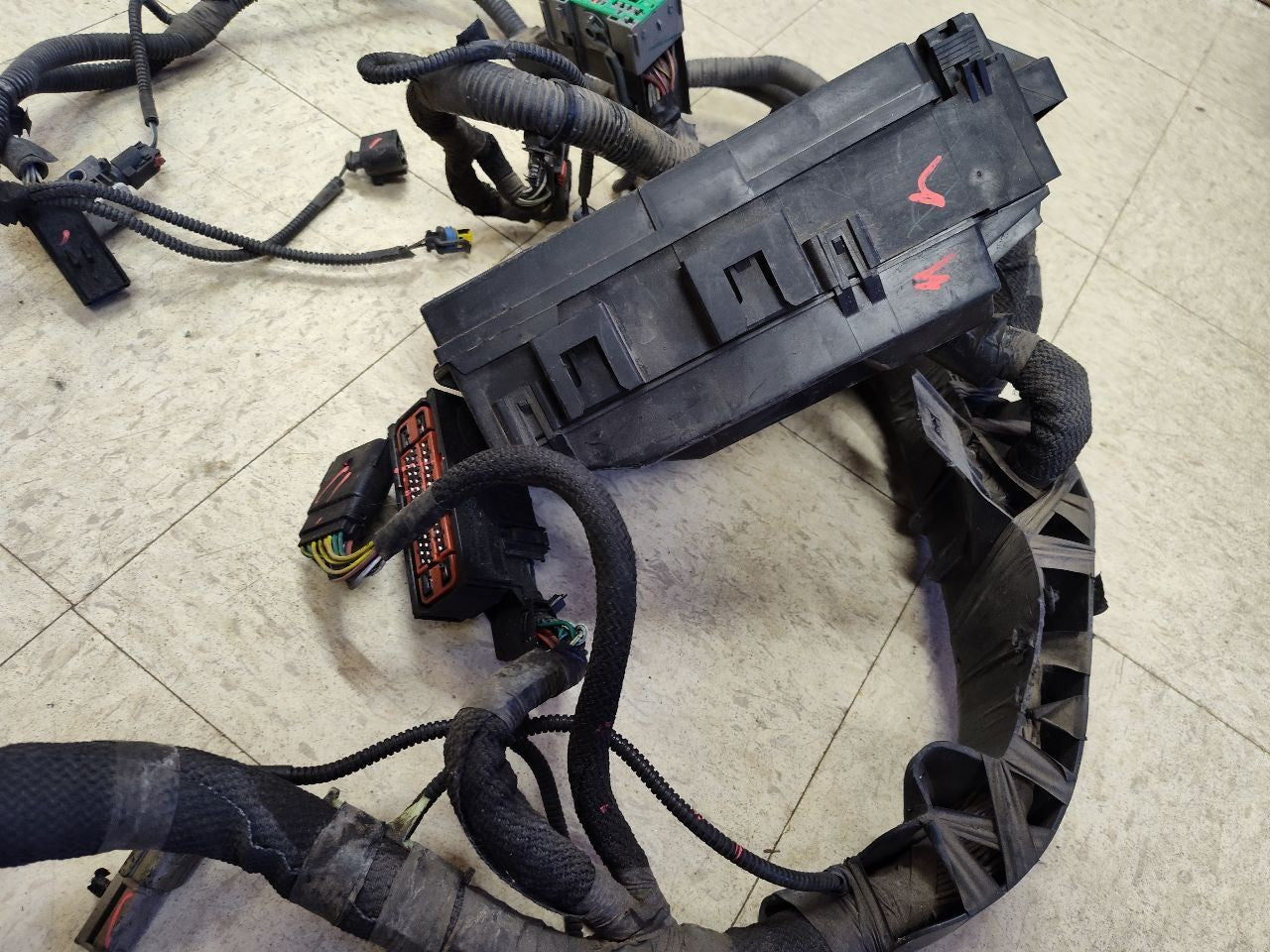 2008 Jeep Grand Cherokee Commander 3.7L Headlamp Dash Wiring Harness COMPLETE