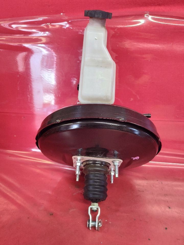 2016-2020 Kia Sorento Power Brake Booster w/ Master Cylinder - 81k Miles