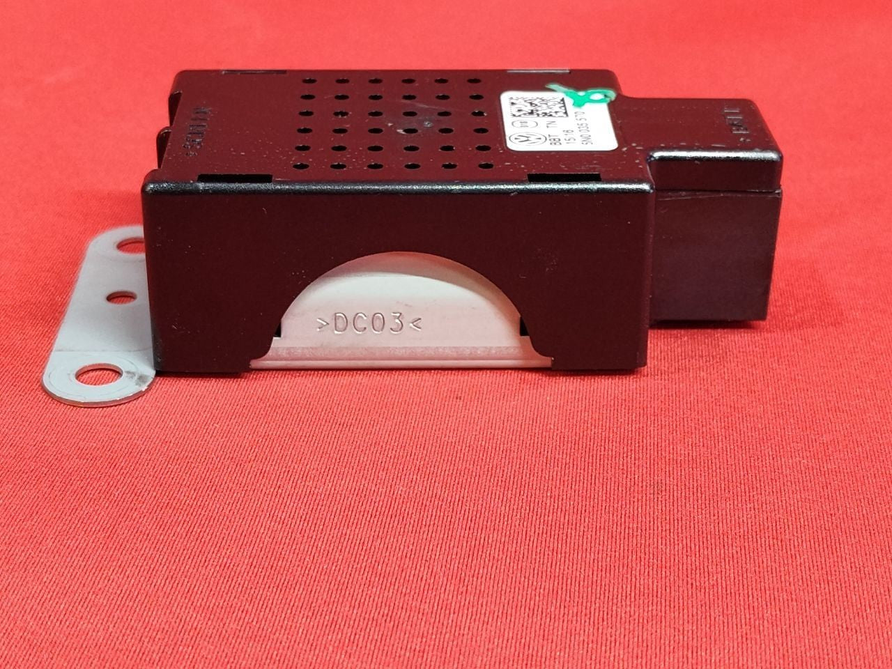 2012-2018 VW Tiguan Radio Antenna Interference Filter Suppressor 5N0035570A