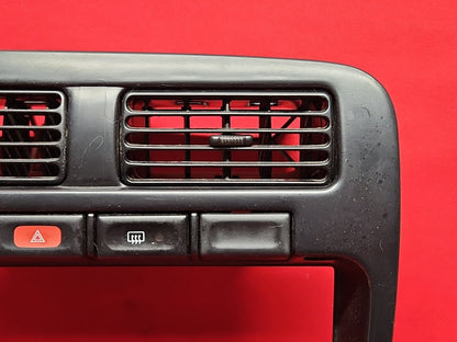 94-95 Nissan Pathfinder 95-97 Pickup Center Dash Radio Bezel Trim Air Vent Panel