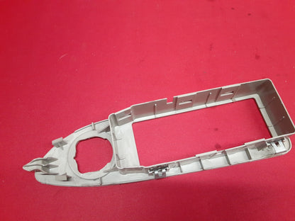 2008 - 2010 Chrysler 300 LEFT FRONT Window Door Lock Switch Bezel 1LG001J1AA