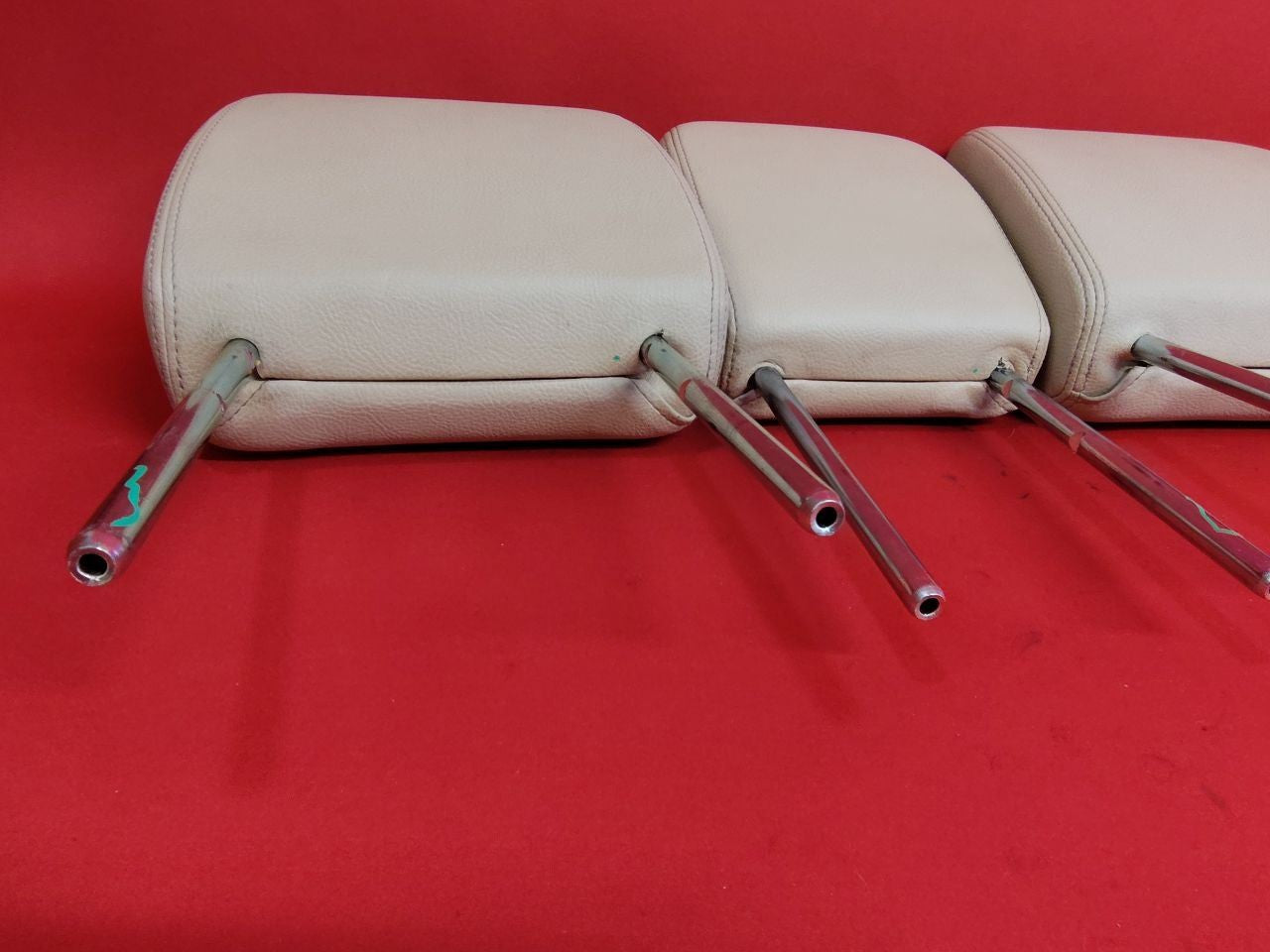 2005-2007 Land Rover LR3 Rear 2nd Second Row Seat Headrest Set Alpaca