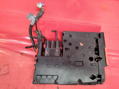 2006-2017 Mercedes Benz FRONT Prefuse Fuse Box Junction Block Battery Terminal