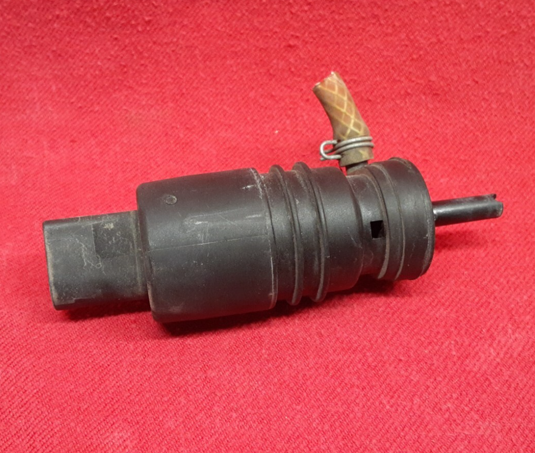 1985 - 2002 Mercedes Benz Windshield Washer Fluid Pump 202-869-00-21