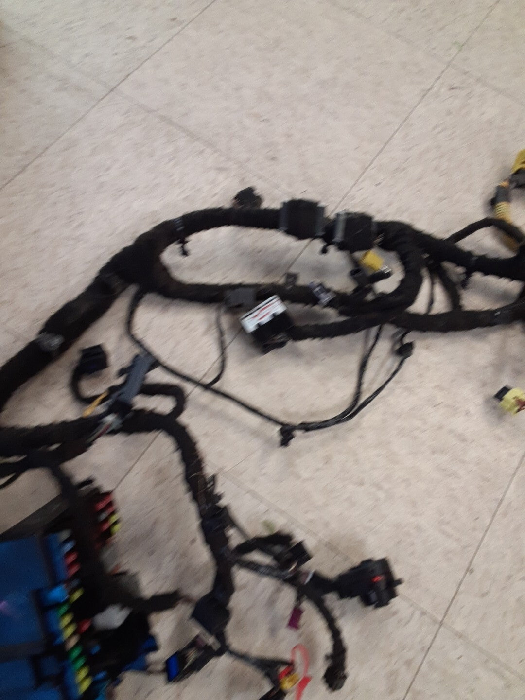 2012 GM Chevrolet Sonic Instrument Panel Dash Complete Wiring Harness 95938655
