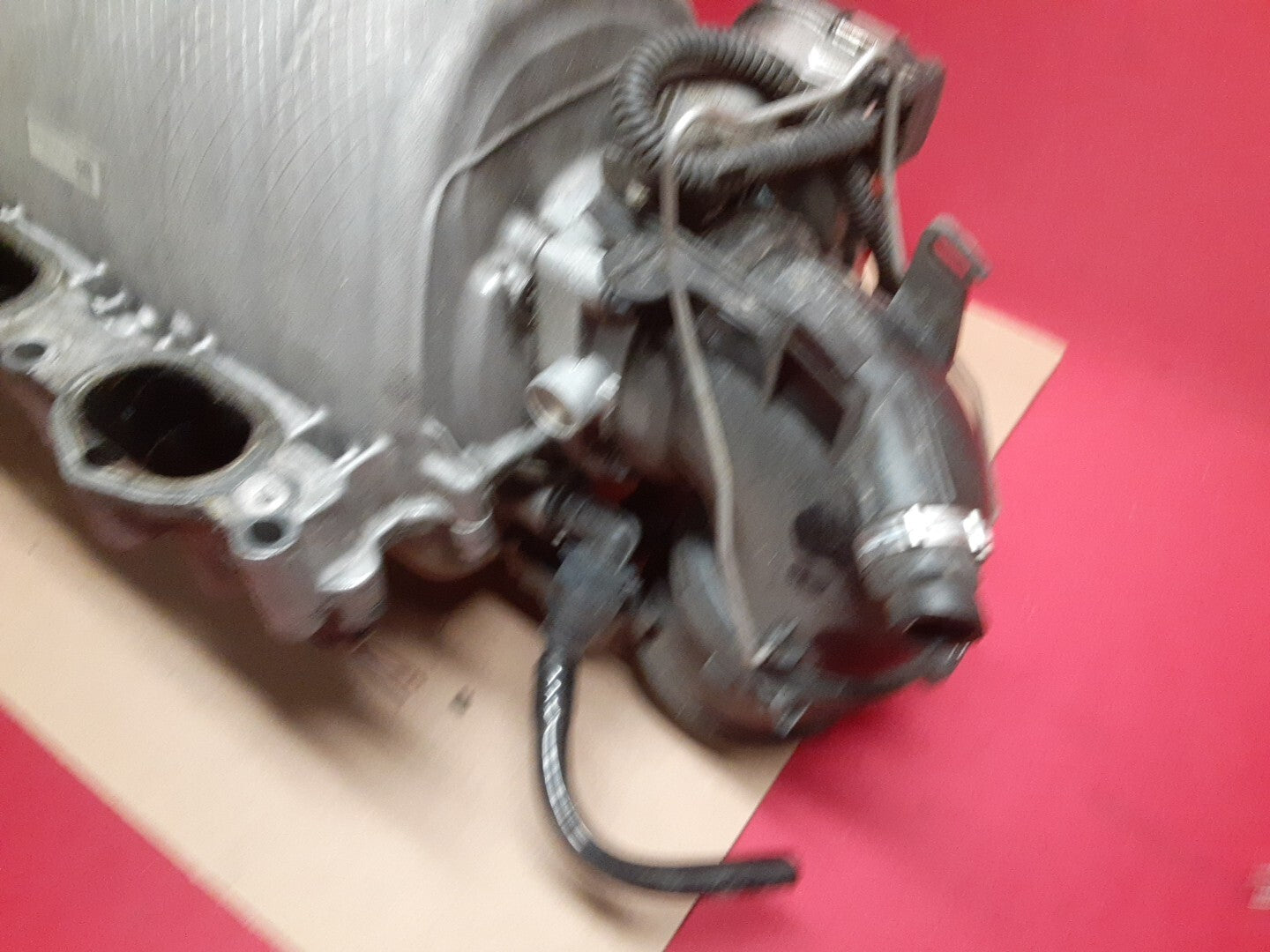 2005 - 2013 Mercedes Benz 3.0L V6 Engine Air Intake Manifold 272-140-22-01