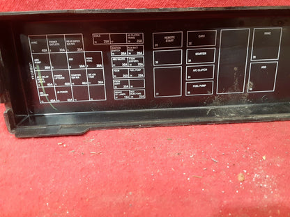 2007 Jeep Grand Cherokee / Commander Relay Junction Fuse Box COVER ONLY