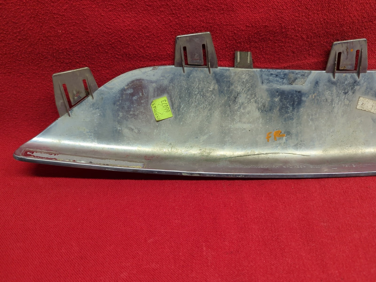 2004 2005 2006 Chrysler Pacifica Chrome FRONT RIGHT PASSENGER Bumper Trim Fascia