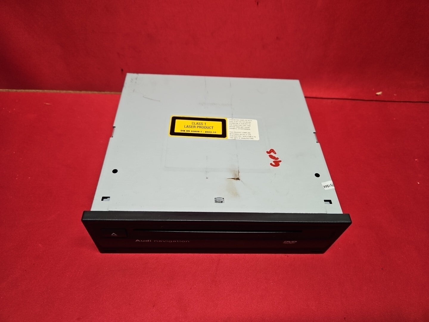 2004 - 2012 Audi GPS Navigation System DVD Player Unit 	4E0-910-888-MX