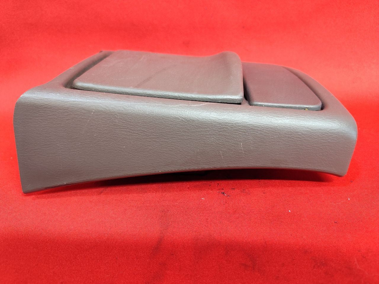 2000-2004 Subaru Outback / Legacy Center Console REAR Cup Holder Panel BROWN