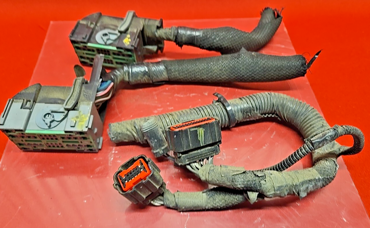 2008 Jeep Grand Cherokee Commander Totally Integrated Fuse Box TIPM -  PIGTAILS