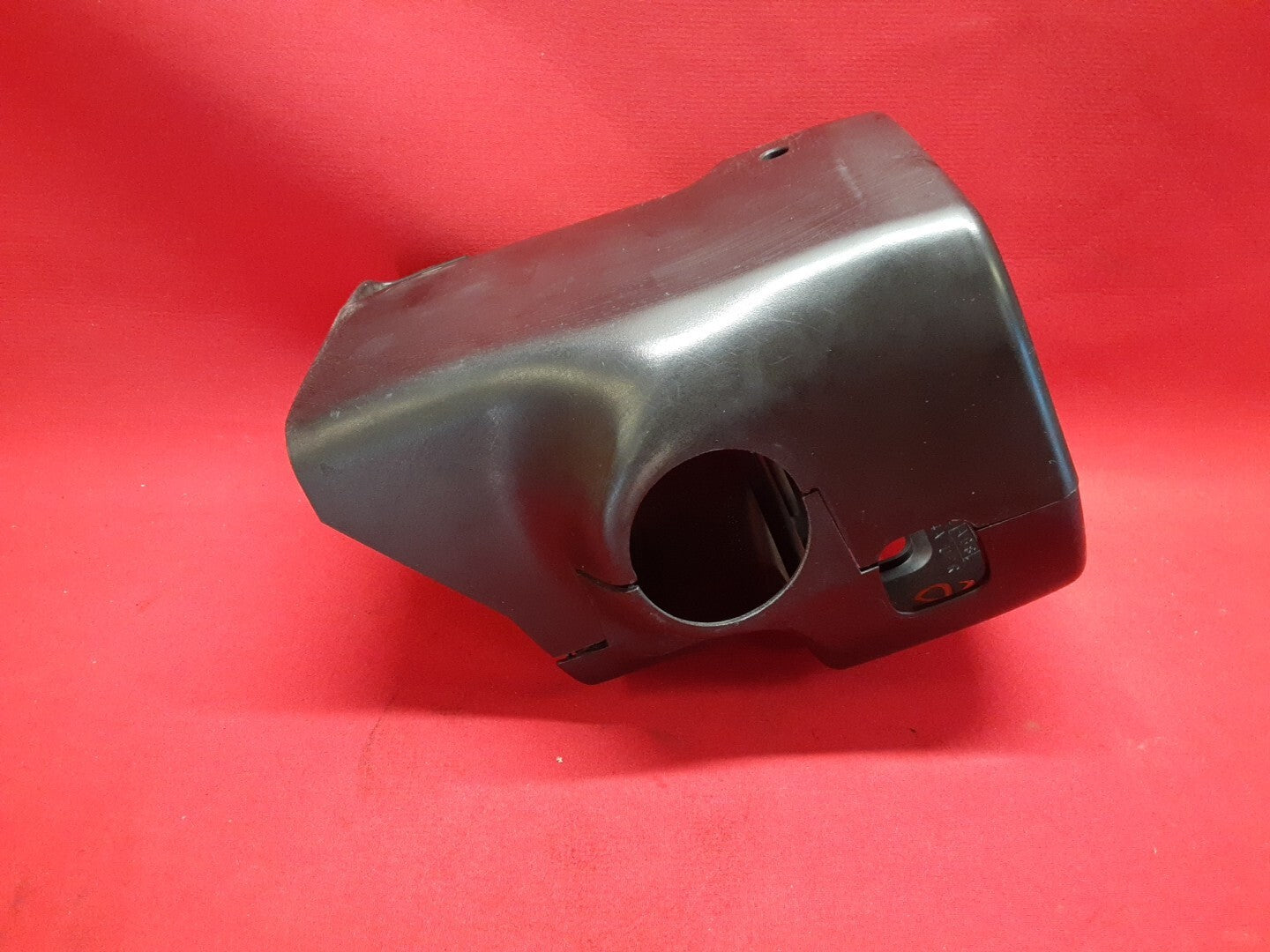 2000-2006 Subaru Outback Steering Column Shroud Cover Assembly 34341AE04A