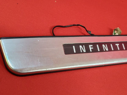 2011-2020 Infiniti Qx56 Qx80 Front RIGHT PASSENGER Illuminated Scuff Kick Plate