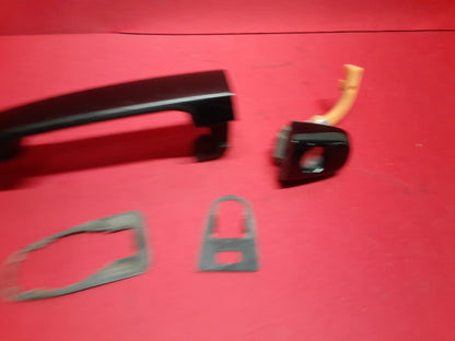 Toyota 2001 - 2007 Toyota 01-05 Rav4 Exterior RIGHT FRONT PASSENGER Door Handle