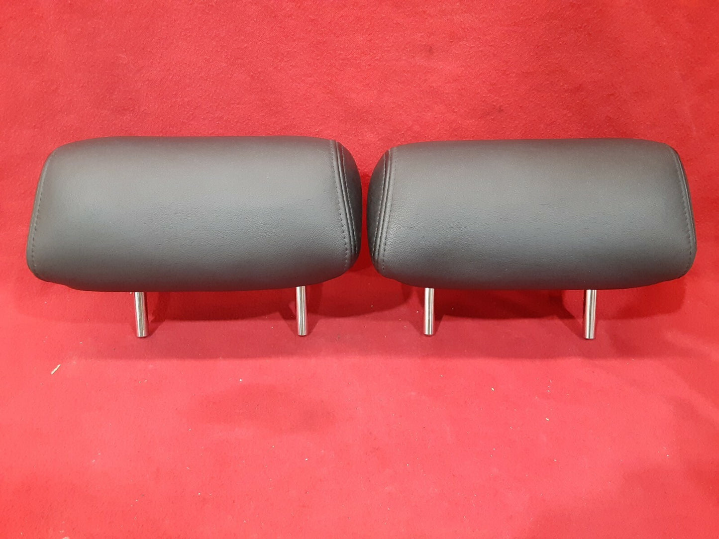 2004 - 2008 Nissan Maxima Leather Rear Left Right Headrest Set Black