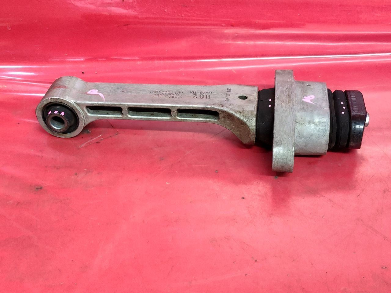 2016-2020 Kia Sorento Front Lower Engine Mount Torque Arm Roll Rod 21950-C5100