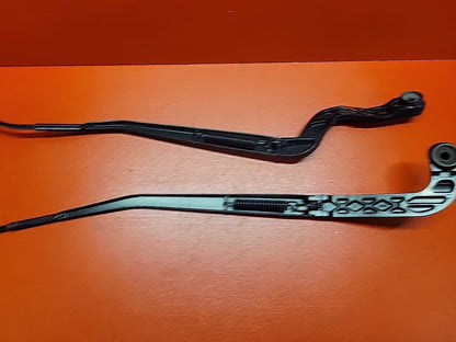 2013-2019 Land Rover Range Rover Front Windshield Wiper Arm LEFT RIGHT Set