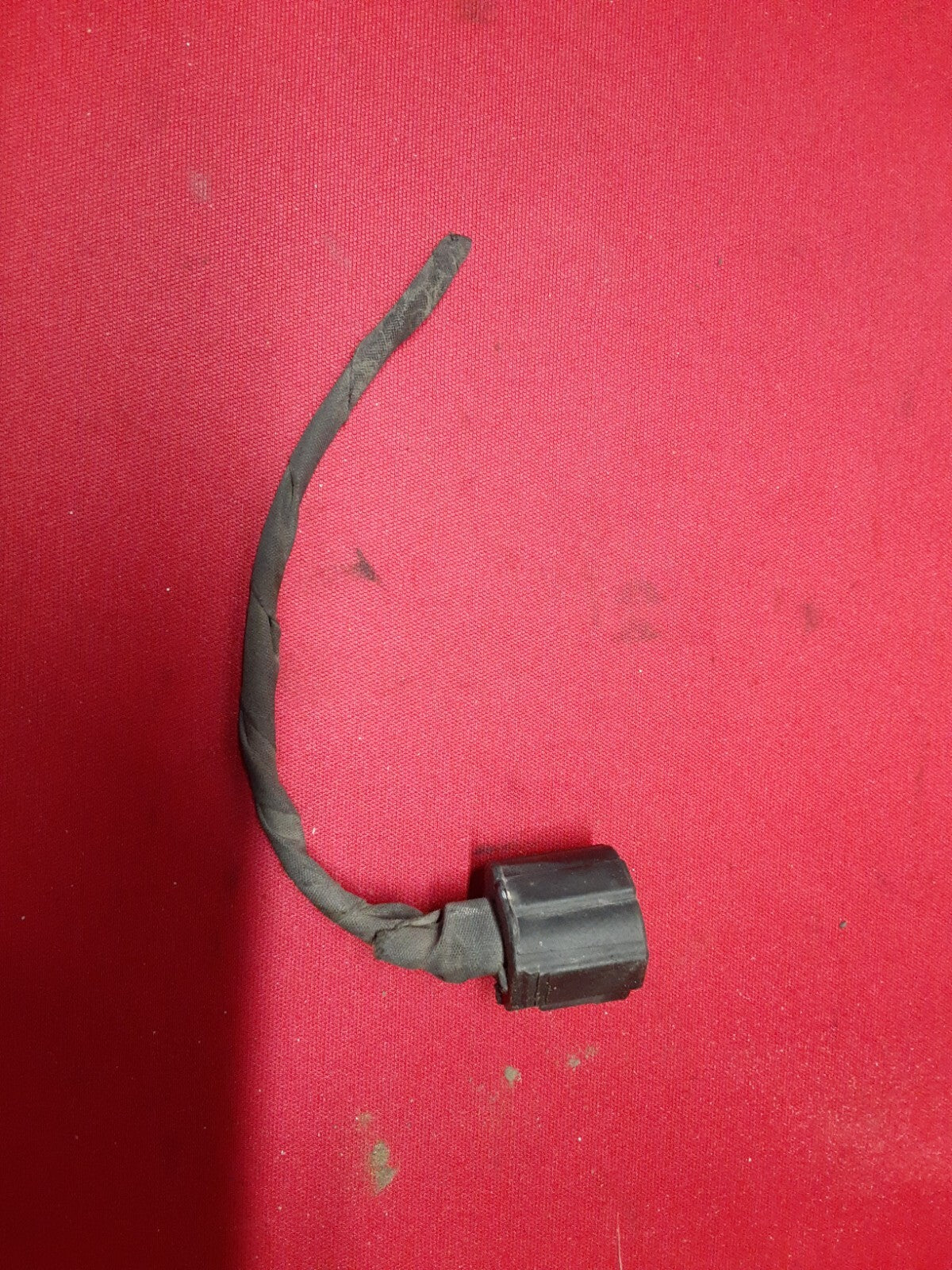 2008 - 2019 Ford Lincoln Mercury Fuel Vapor Charcoal Canister AG1Z9D653D PIGTAIL