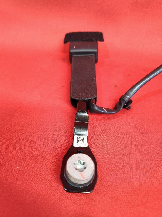 2014-2018 Durango / Grand Cherokee FRONT Left -or- Right Seat Belt Buckle Black