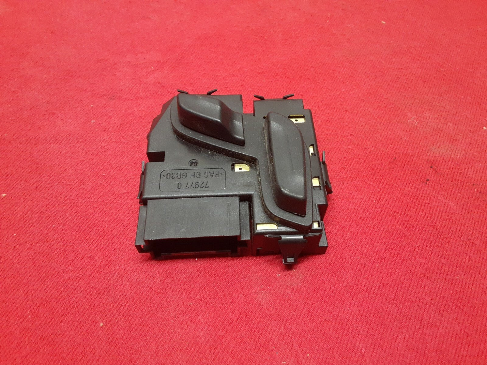 2008 - 2015 Mercedes C-Class LEFT DRIVER Seat Tilt Forward Back Switch