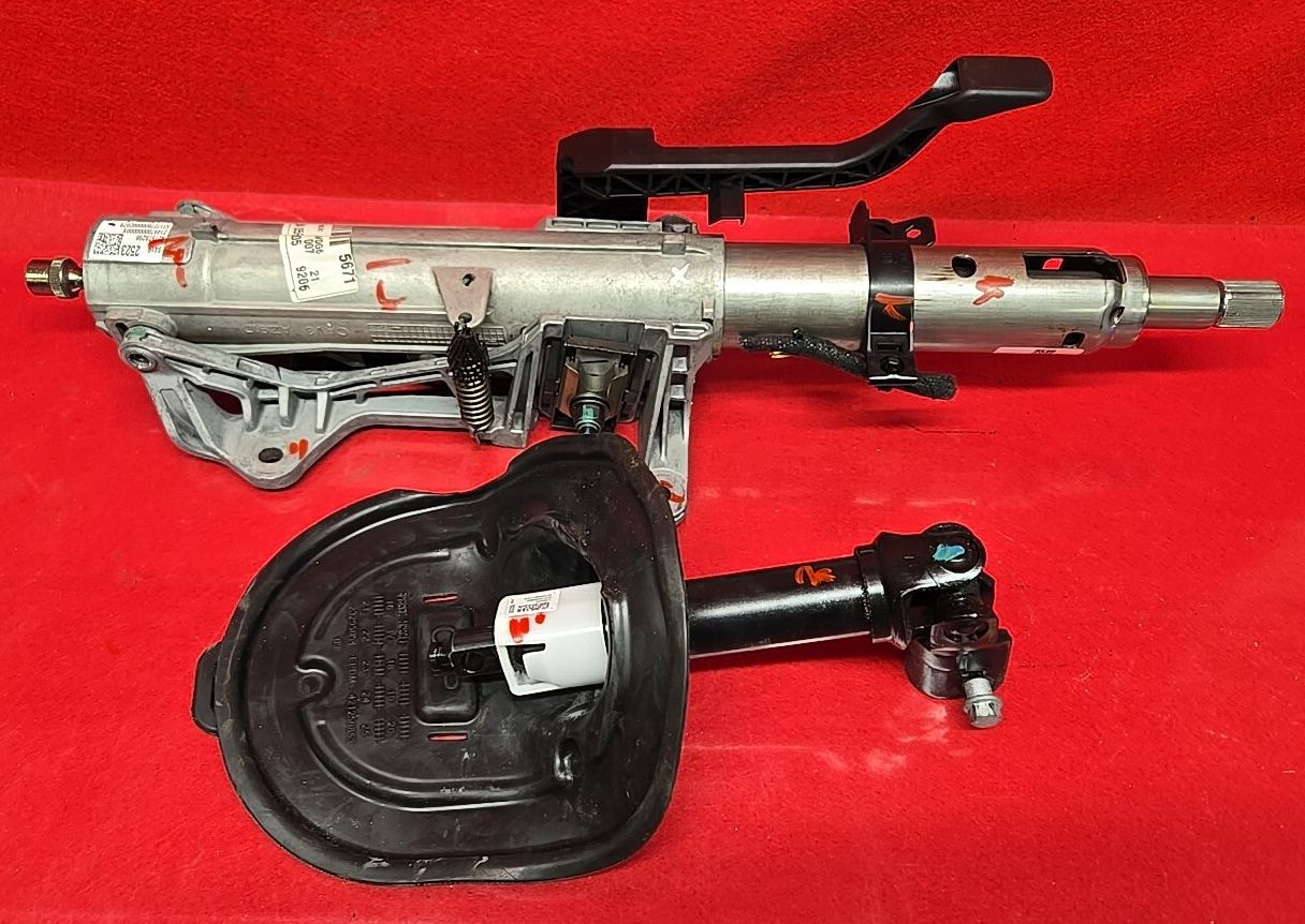 18 Buick Regal Sportback TourX 17-19 Acadia LaCrosse Manual Tilt Steering Column