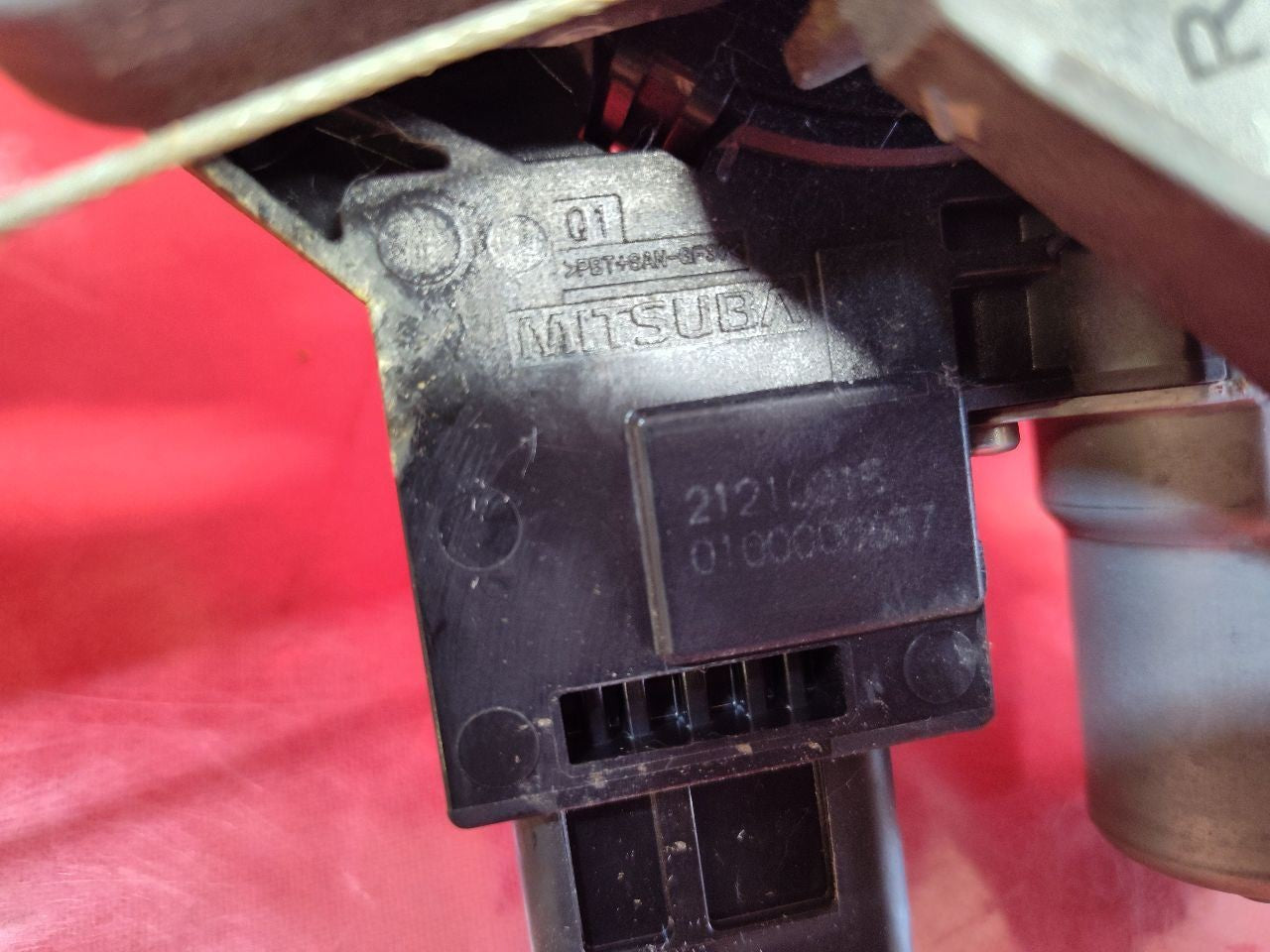 22-24 Mitsubishi Outlander REAR RIGHT PASSENGER Door Window Regulator w/ Motor