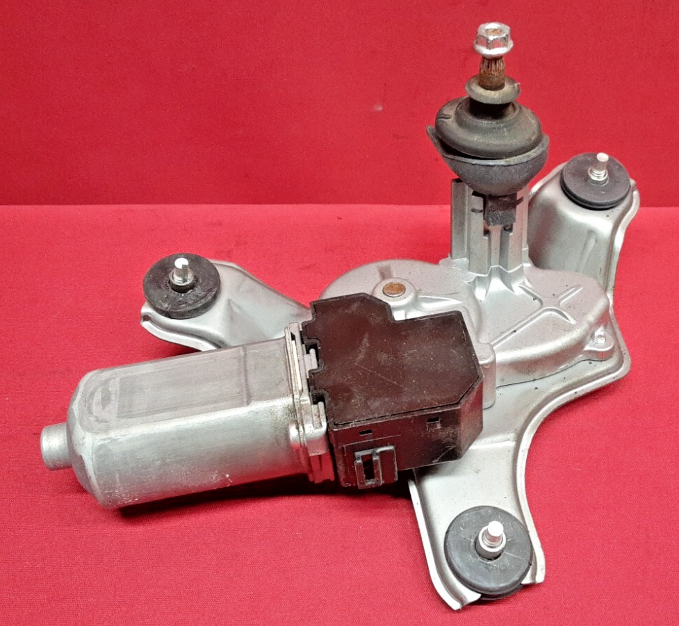 2001 - 2007 Toyota Highlander Rear Hatch / Tailgate Wiper Motor 85130-48020