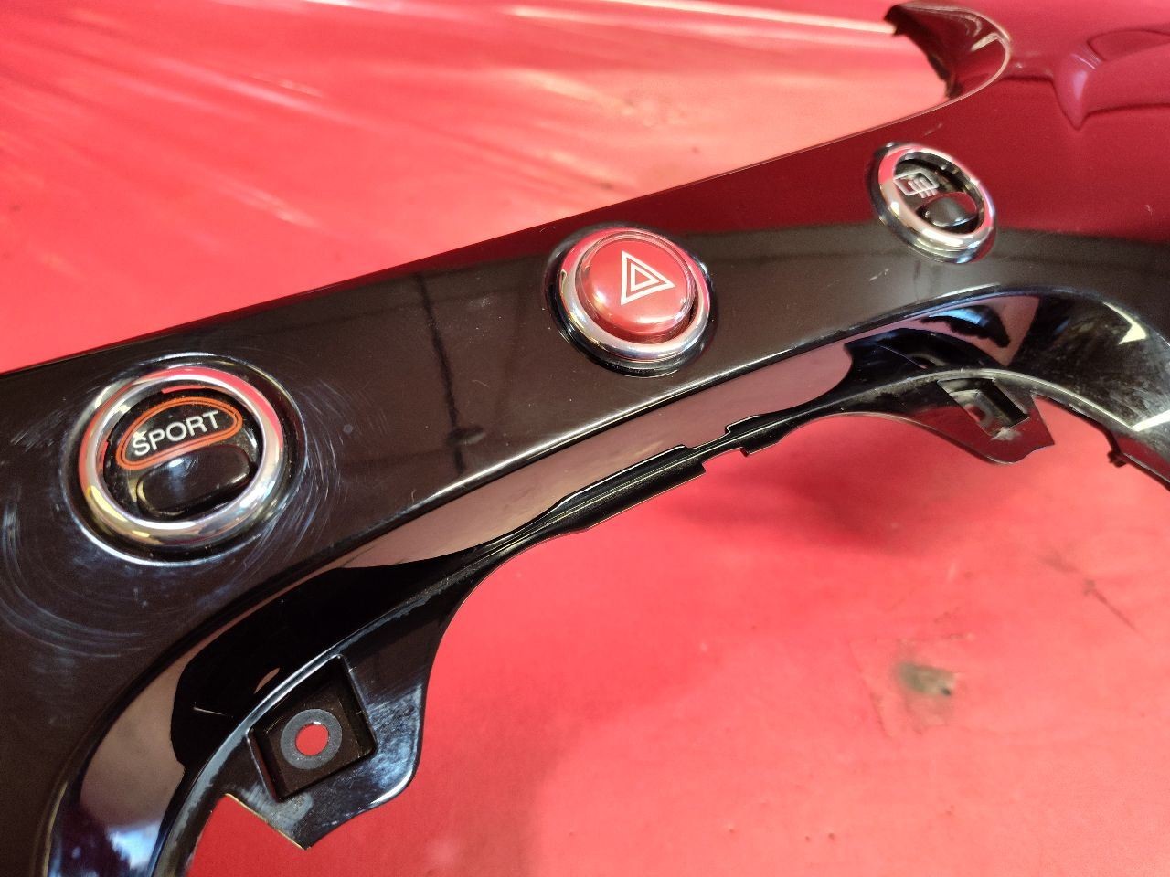 2016-2019 Fiat 500 Instrument Hazard Vent Dash Bezel Trim Panel Opt: JBF Black