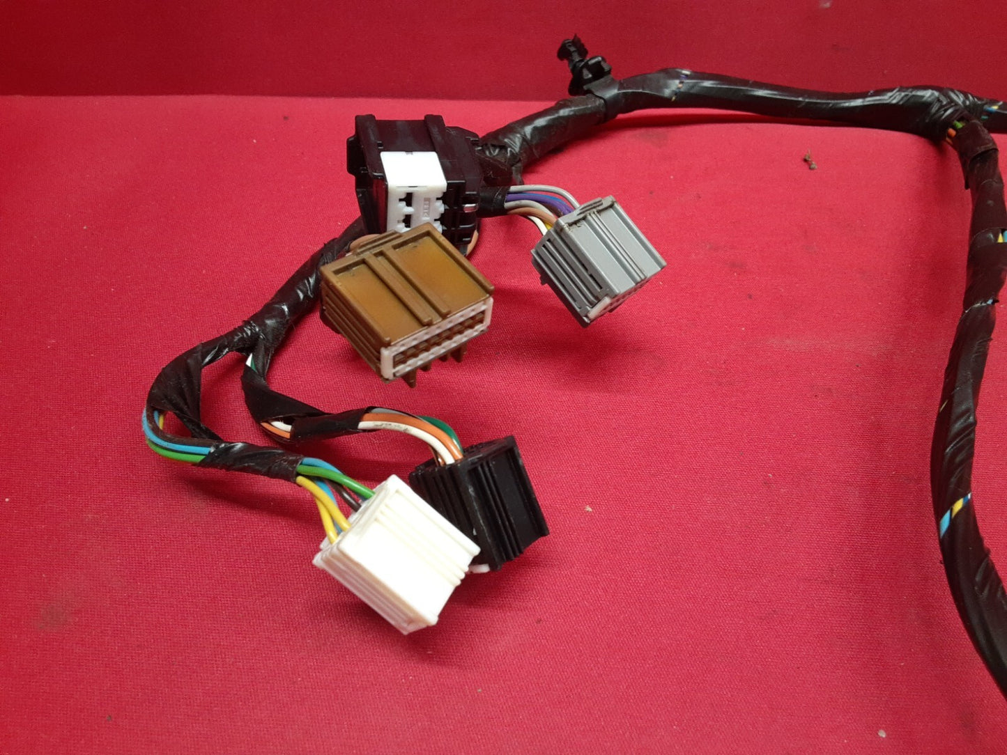 2009 Buick Enclave RIGHT PASSENGER FRONT Door Wiring Harness 25968589