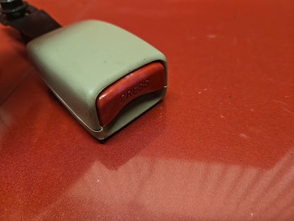2001 - 2006 Mitsubishi Montero LIMITED/XLS RIGHT PASSENGER Seat Belt Buckle