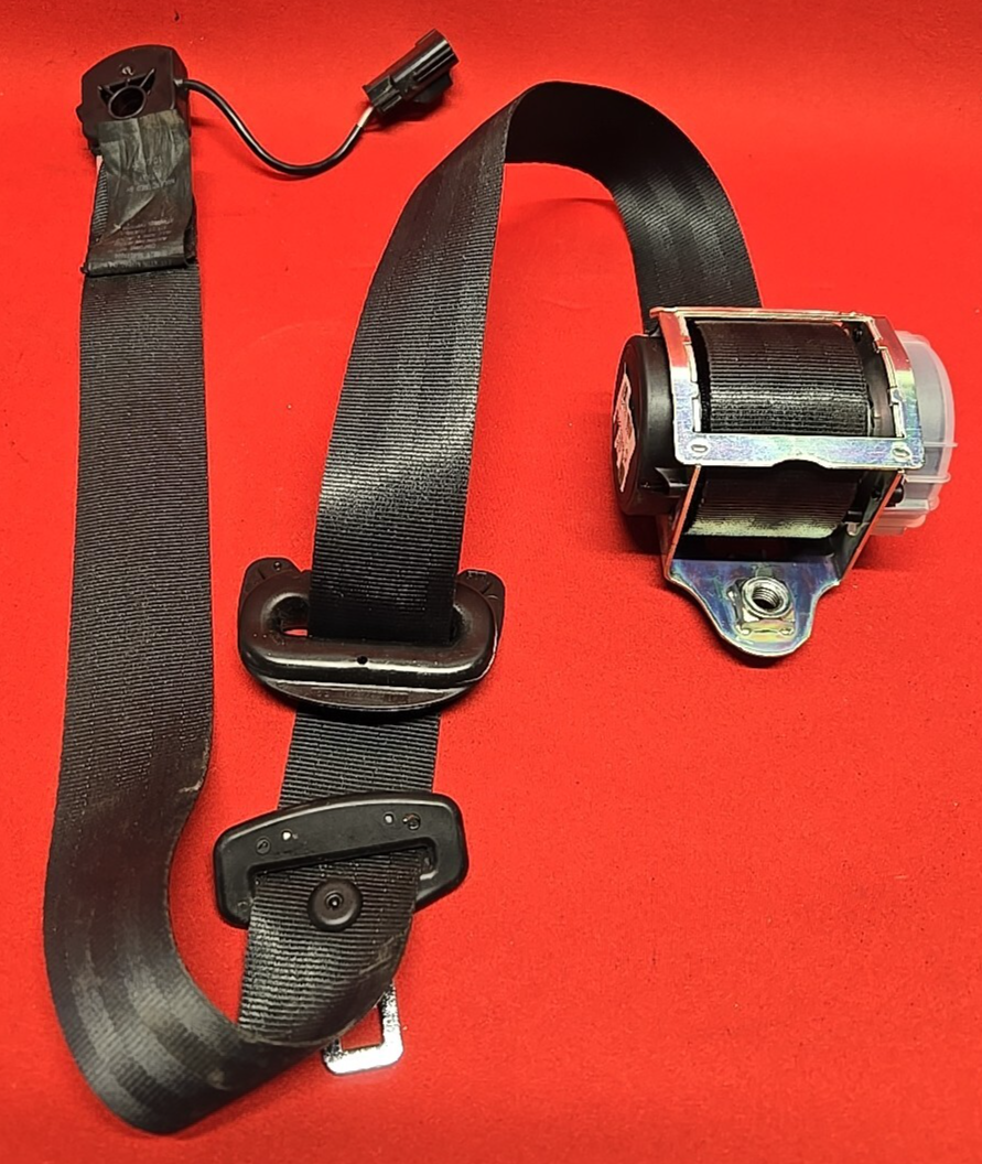 2007 - 2016 Land Rover Range Rover RIGHT PASSENGER FRONT Lap Shoulder Seat Belt