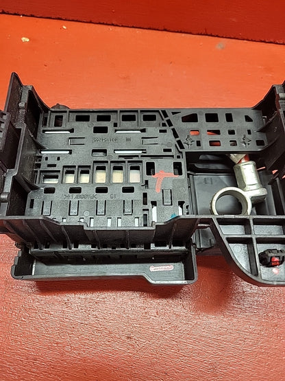 2013 Chevrolet Cruze Positive Battery Fuse Block Unit 96889385
